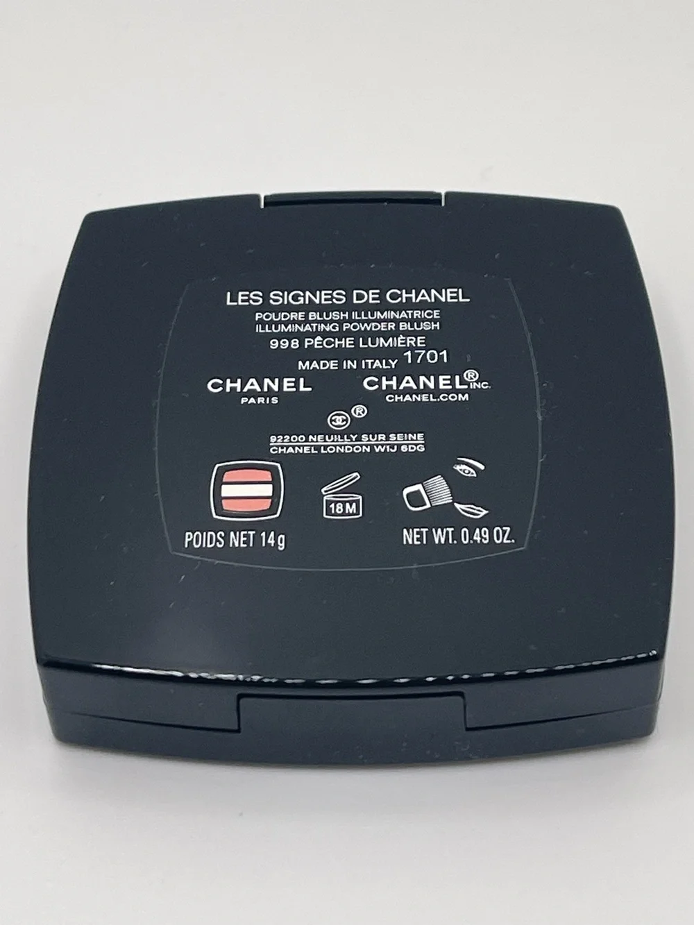 CHANEL - 998 Peche Lumiere Illuminating Powder Blush